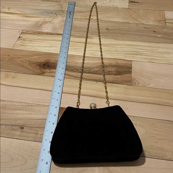 Elegant Dark Brown Velvet Evening Bag - Picture 3 of 13